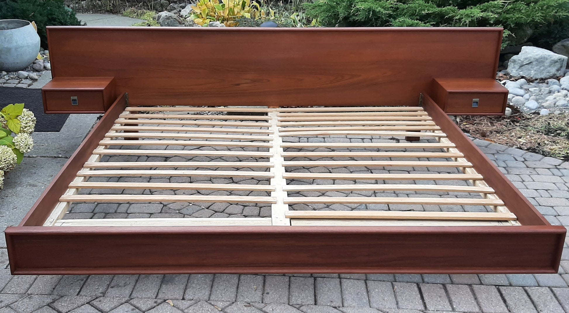 REFINISHED MCM Teak platform bed King size with floating night stands, PERFECT - Mid Century Modern Toronto