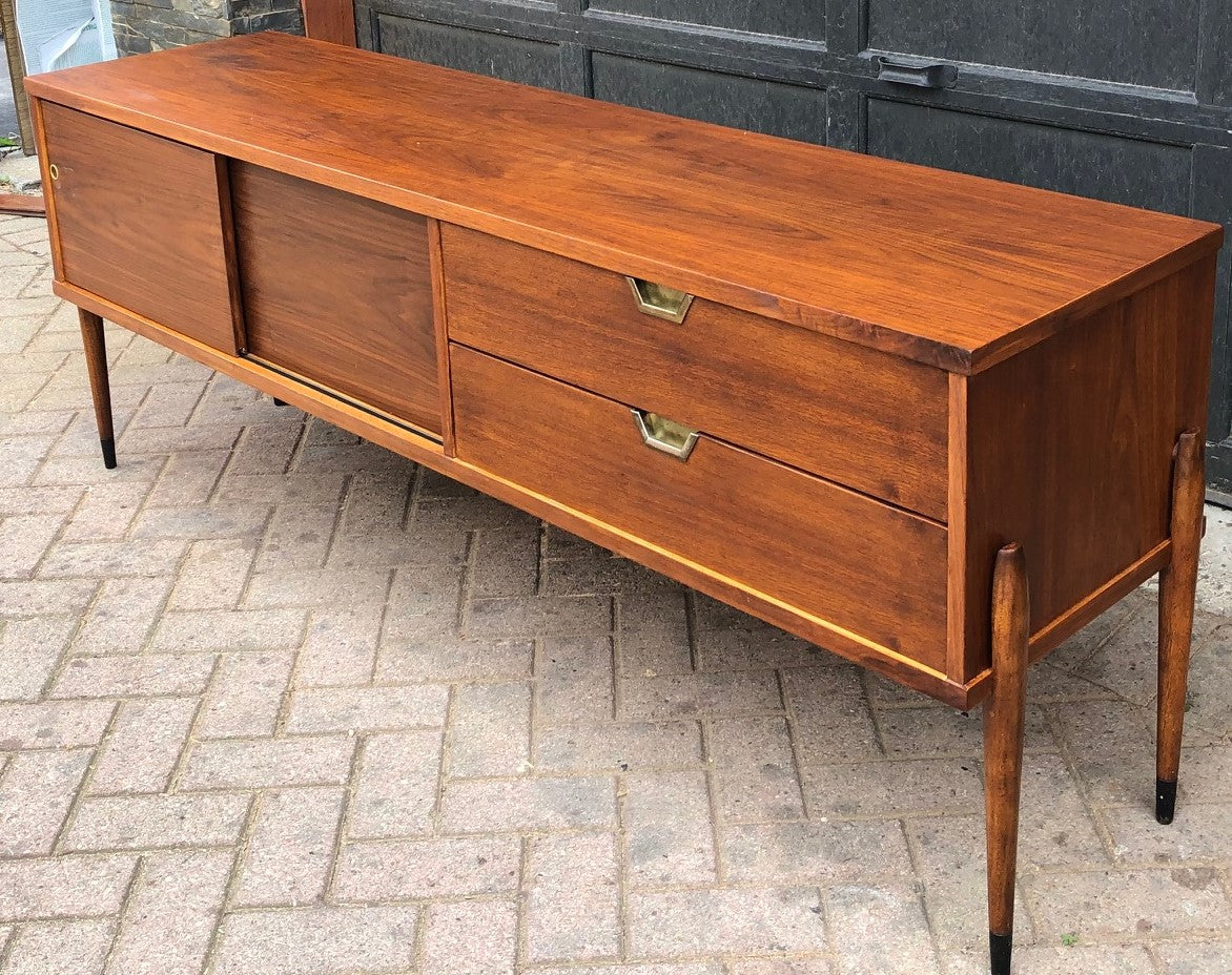 REFINISHED MCM Walnut Media Console or Buffet with reversible doors 72", almost perfect - Mid Century Modern Toronto