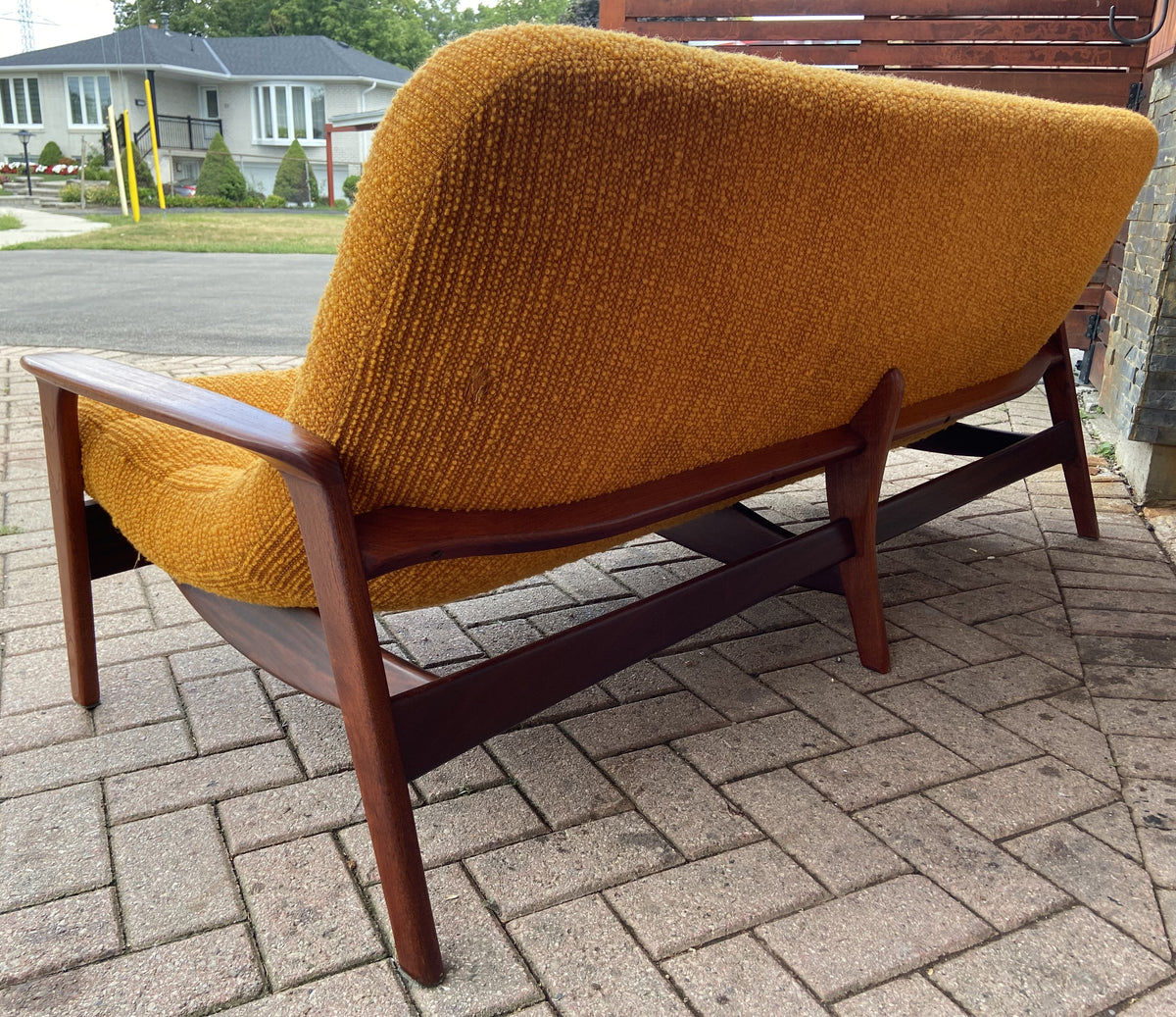 REFINISHED Mid Century Modern R.Huber Scoop Sofa Teak Framed 3-seater