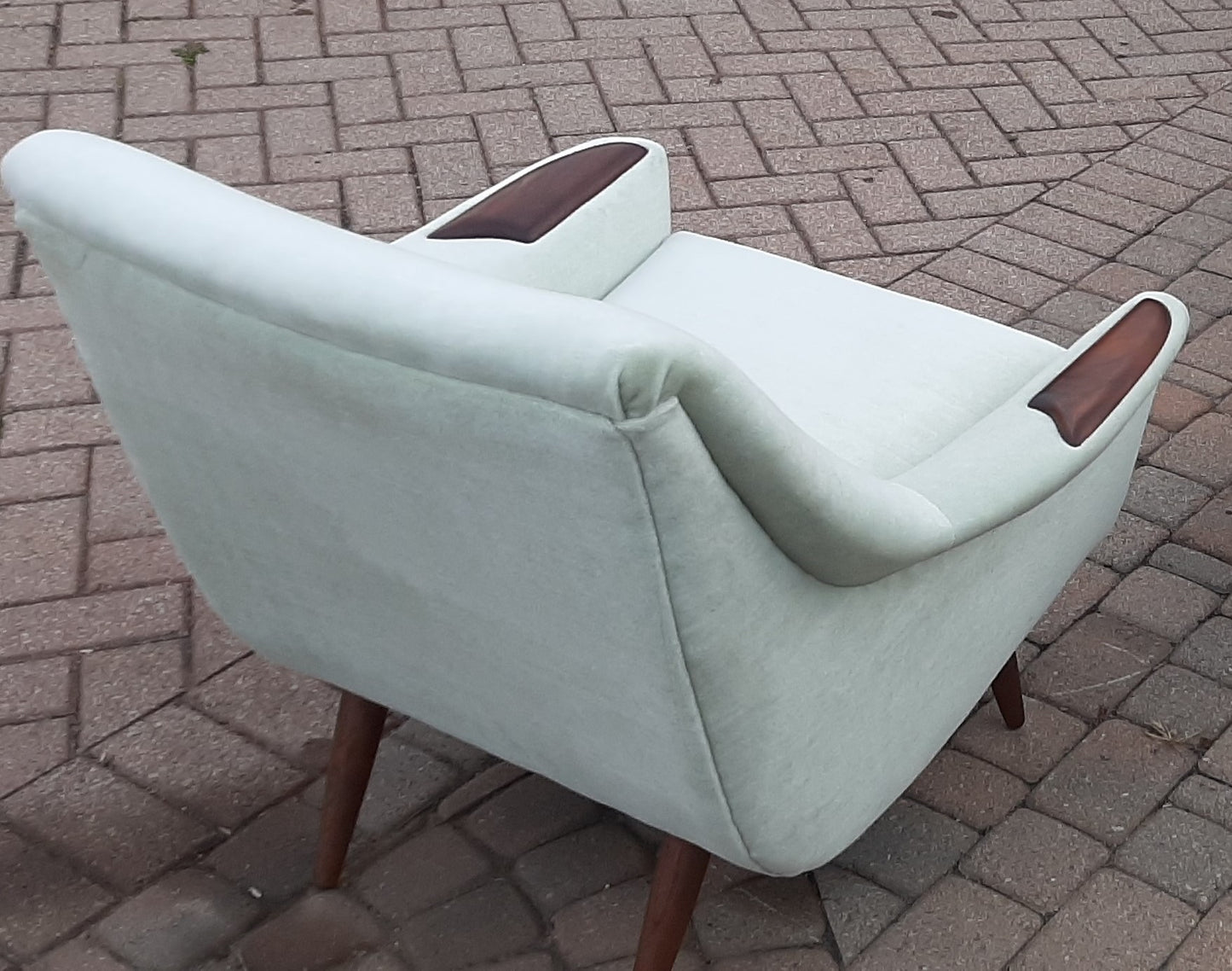 REFINISHED & REUPHOLSTERED in wool mohair MCM  Lounge Chair, Perfect