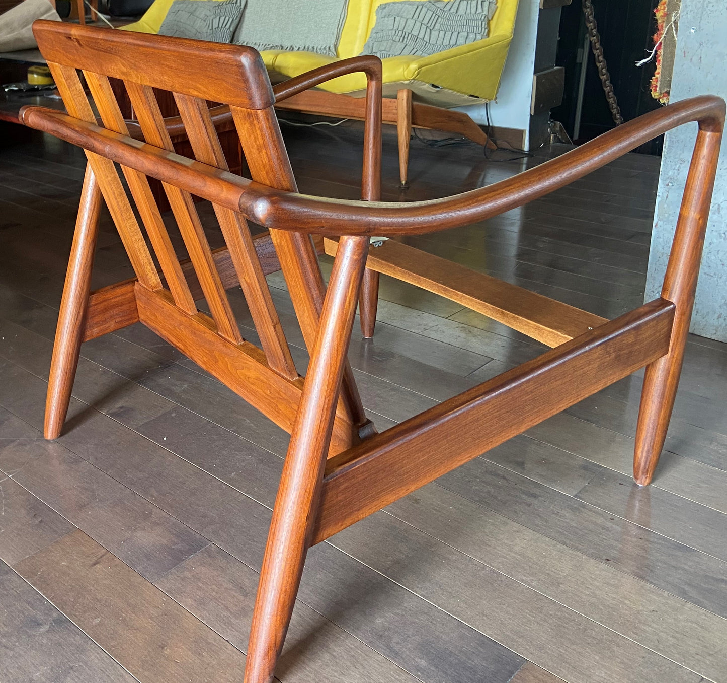 REFINISHED MCM Lounge Chair PERFECT