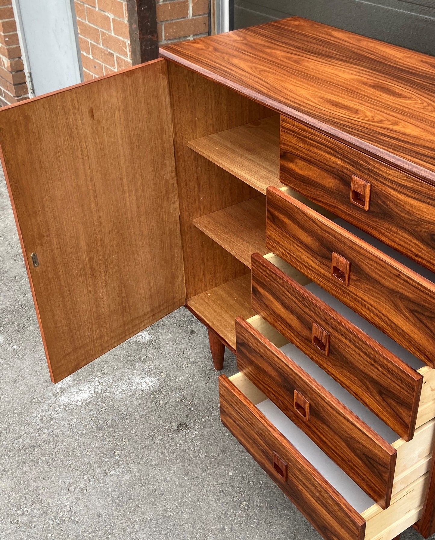 REFINISHED MCM Rosewood dresser, highboy & Queen bed w nightstands PERFECT