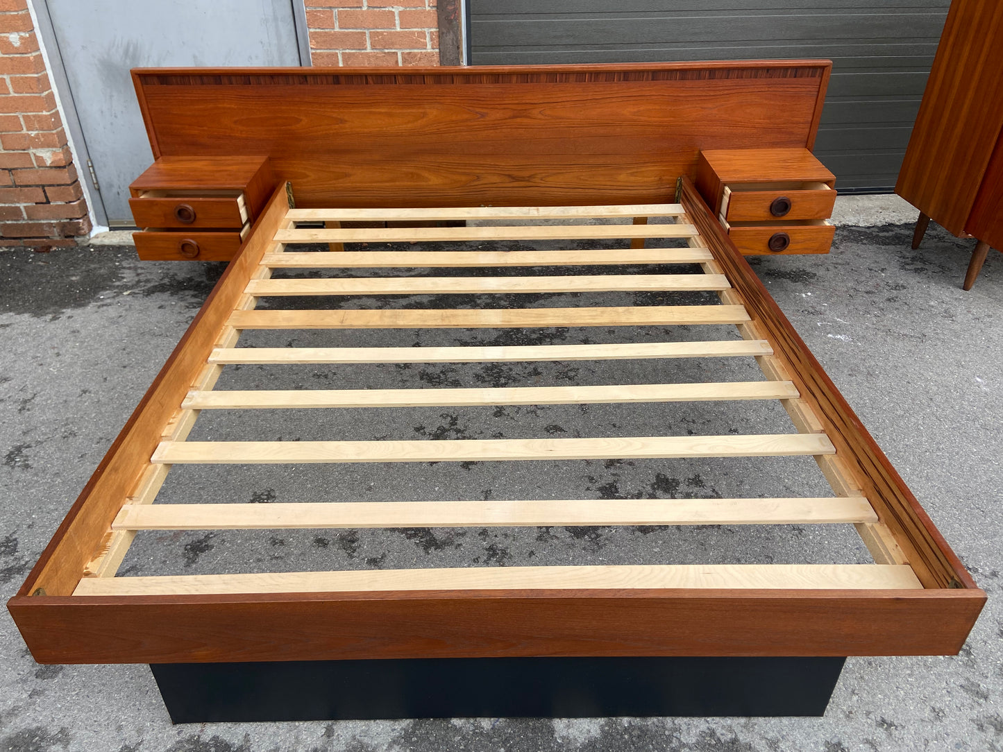 REFINISHED Mid Century Modern Teak Queen Bed & Dresser w Rosewood, PERFECT