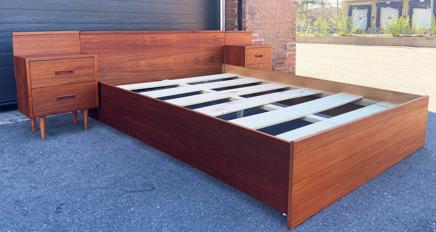 REFINISHED Mid Century Modern Teak Queen Bed, Nightstands & Dresser 12 Drawers