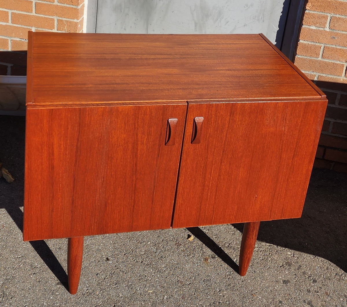 REFINISHED Danish Mid Century Modern Teak Cabinet w 2 Doors, Deep & Small 35.5
