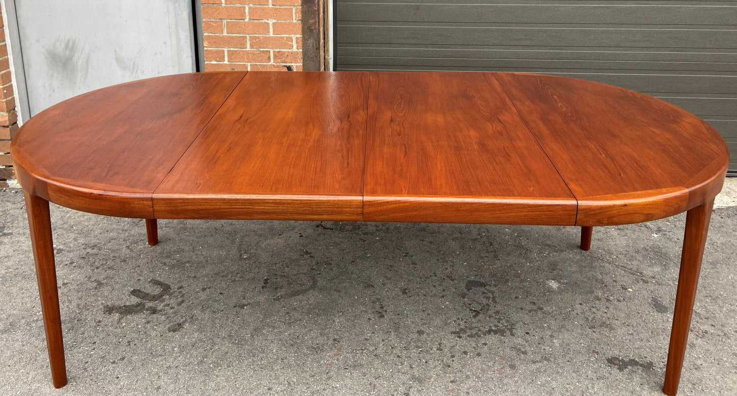 REFINISHED Danish Mid Century Modern Teak Table Round to Oval w 2 Leaves 47"-89"