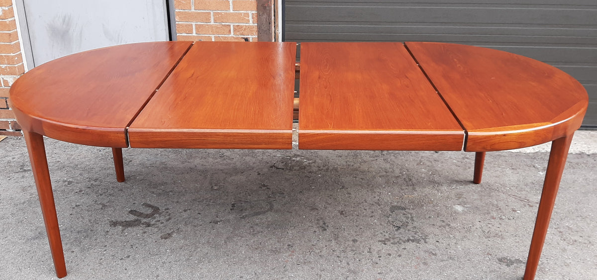 REFINISHED Danish Mid Century Modern Teak Table Round to Oval w 2 Leaves 47