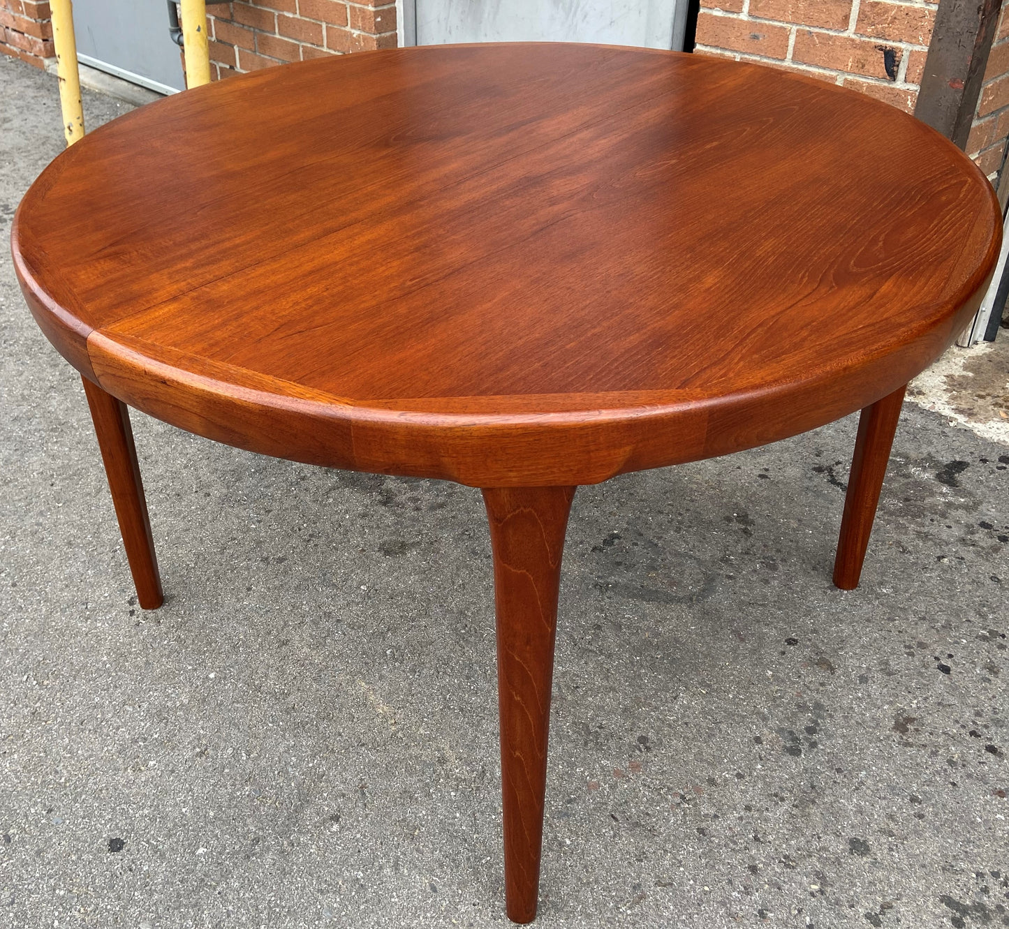 REFINISHED Danish Mid Century Modern Teak Table Round to Oval w 2 Leaves 47"-89"