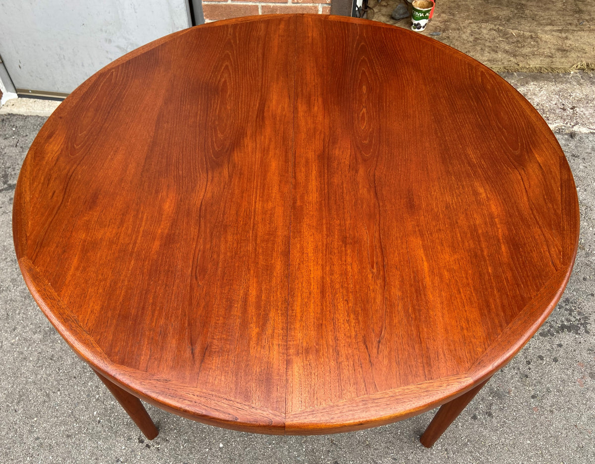 REFINISHED Danish Mid Century Modern Teak Table Round to Oval w 2 Leaves 47