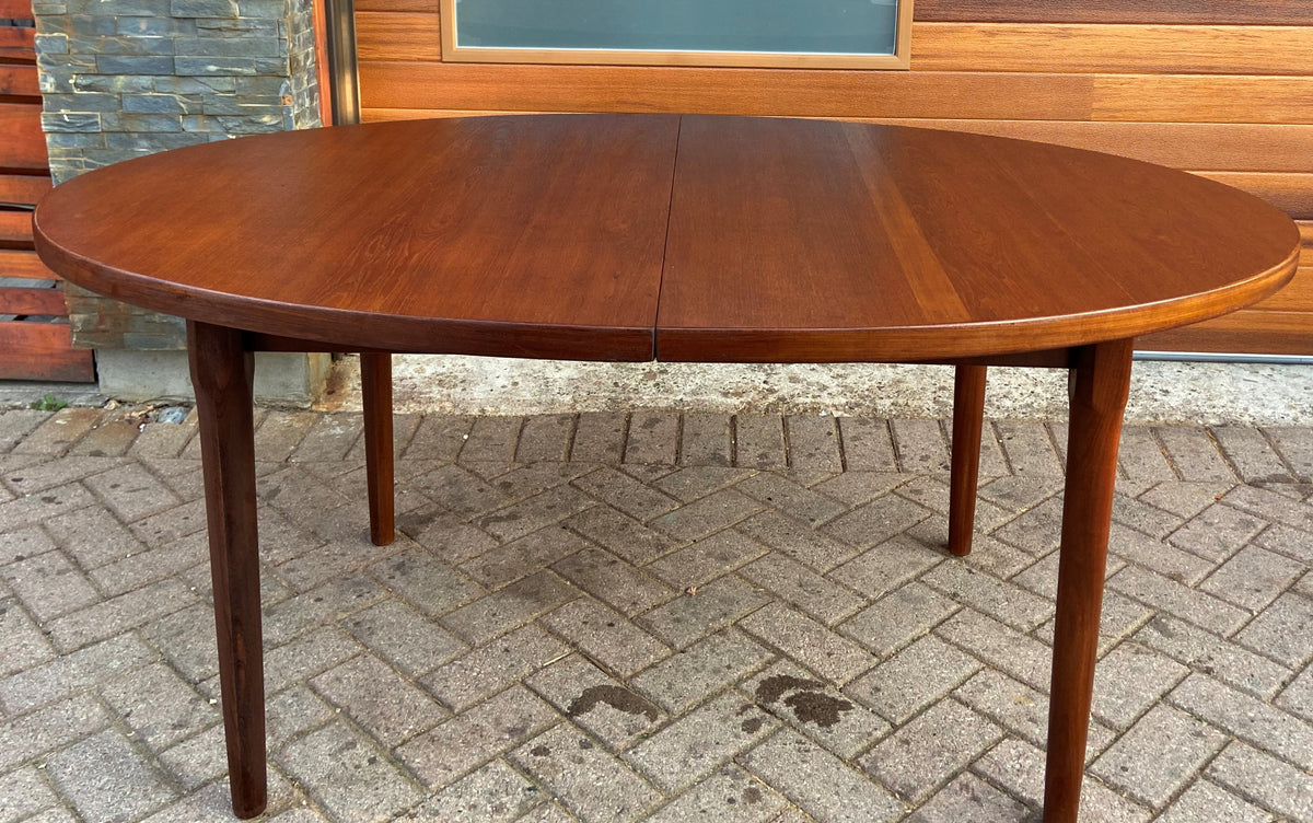 REFINISHED Mid Century Modern Teak Table w 3 Leaves by Punch Designs 64