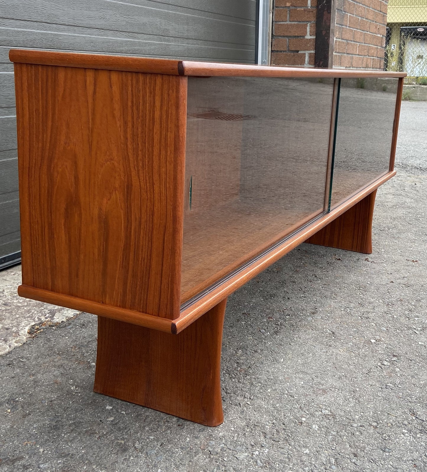 REFINISHED Mid Century Modern Teak Bookcase Display Console 5 ft