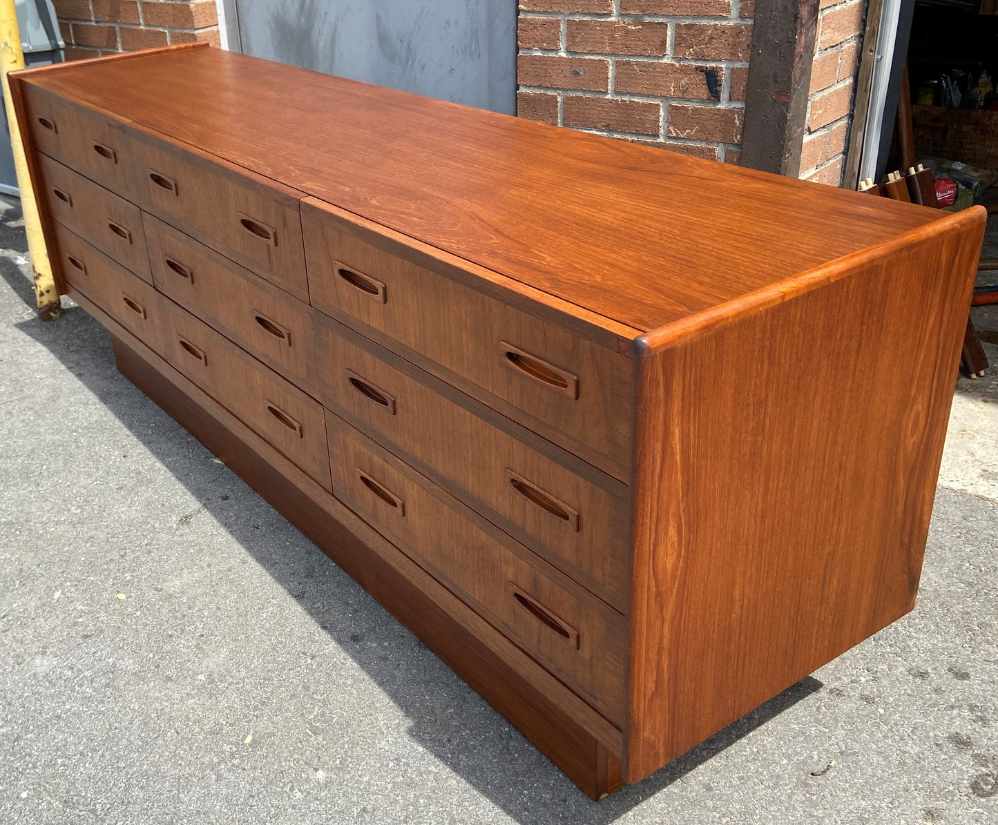 REFINISHED Mid Century Modern Teak Dresser 9 drawers, SUPER SALE