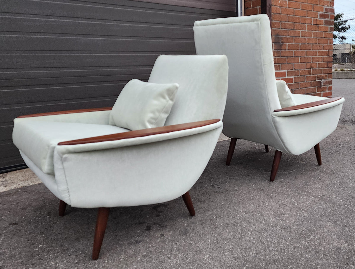 Set of 2 REFINISHED REUPHOLSTERED in wool mohair teak Mid Century Modern Lounge Chairs