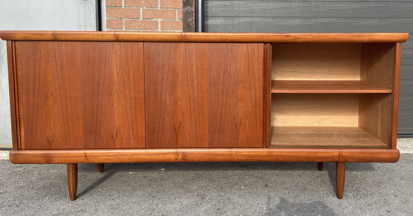 REFINISHED Mid Century Modern Teak Sideboard Credenza 6 ft