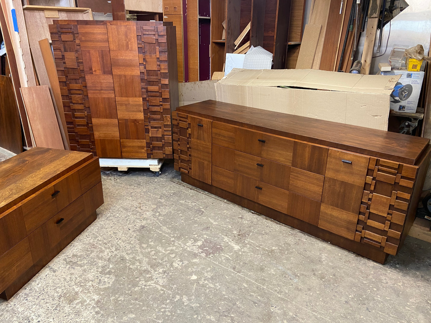 REFINISHED MCM Walnut Brutalist Bedroom SET in Paul Evans style, PERFECT