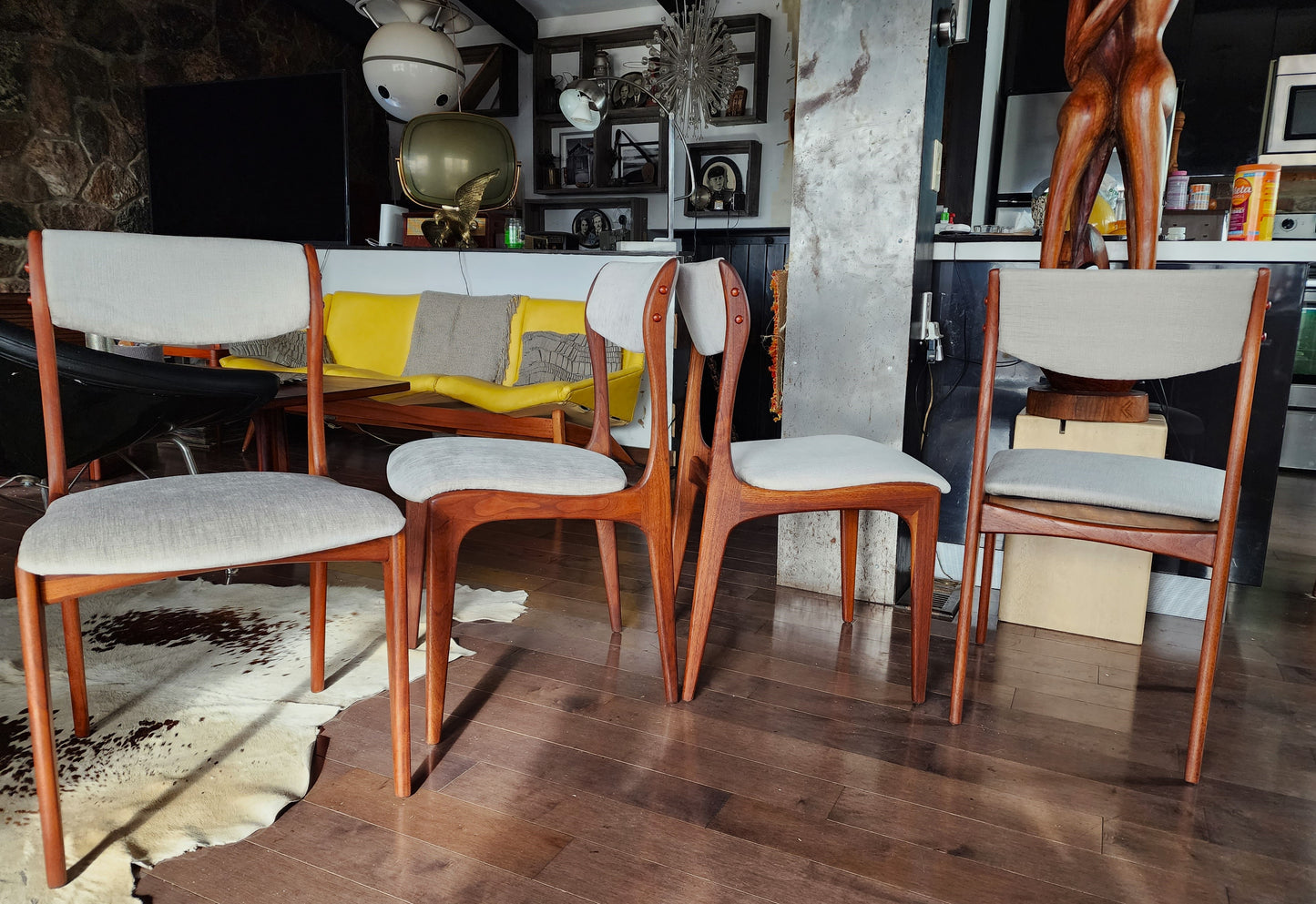 4 REFINISHED REUPHOLSTERED Mid Century Modern Walnut Chairs