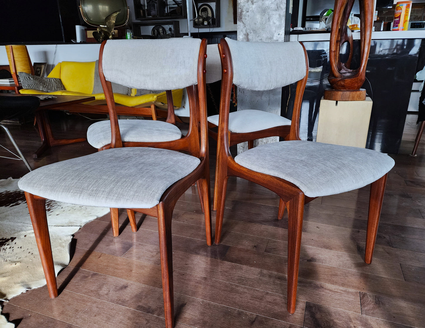 4 REFINISHED REUPHOLSTERED Mid Century Modern Walnut Chairs