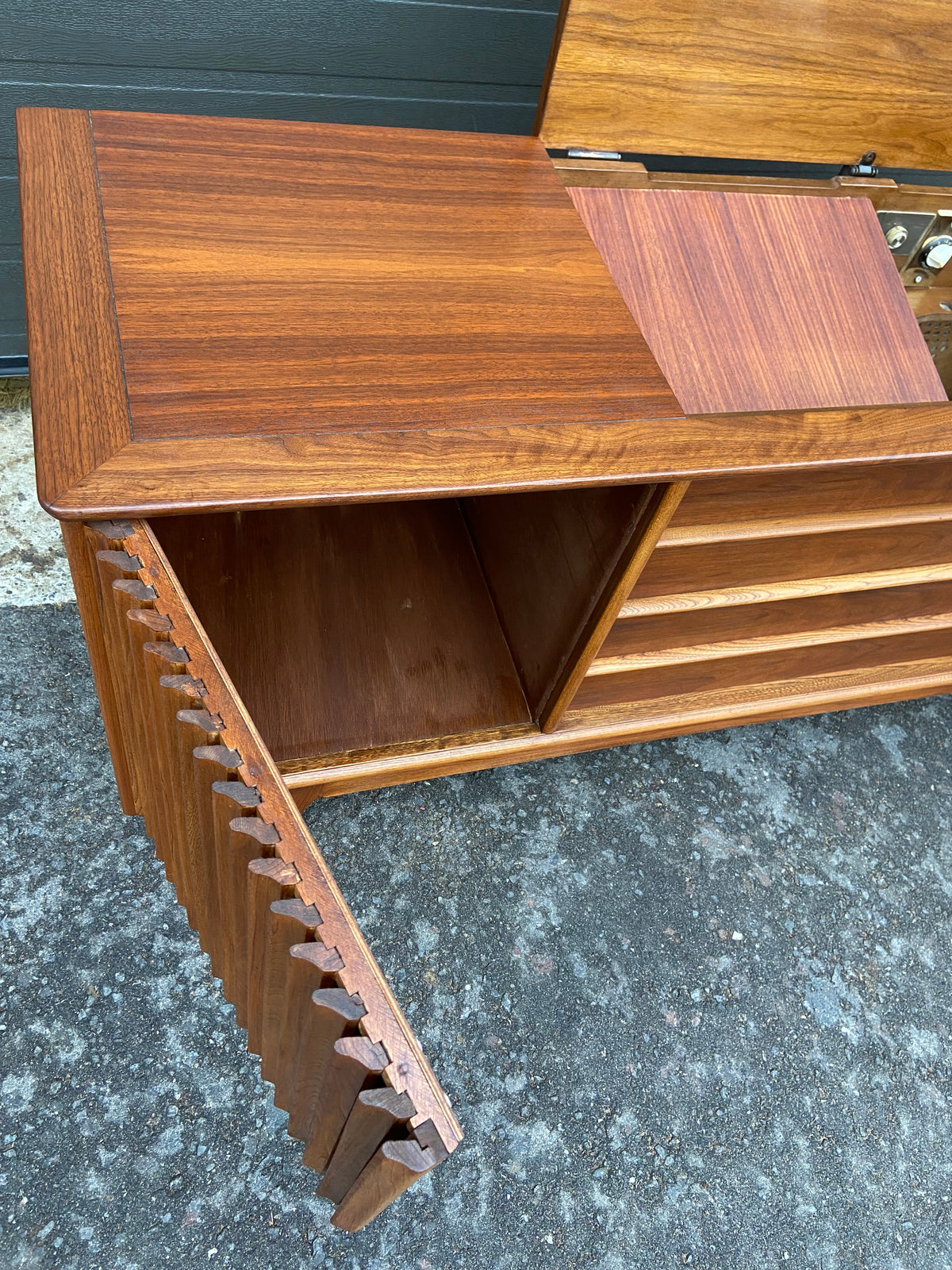 REFINISHED Mid Century Modern Walnut Media Record Player Console 74.5