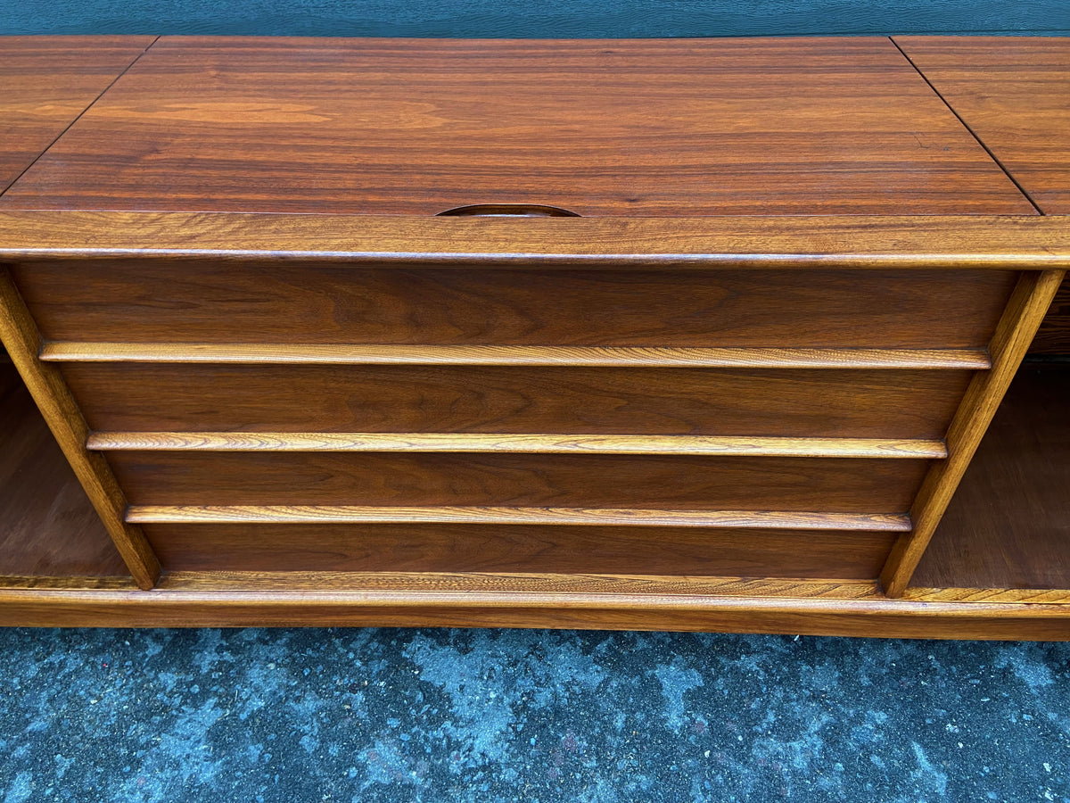 REFINISHED Mid Century Modern Walnut Media Record Player Console 74.5