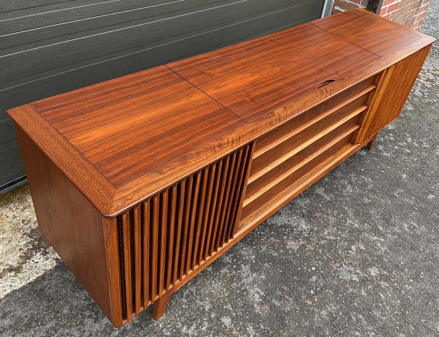 REFINISHED Mid Century Modern Walnut Media Record Player Console 74.5"