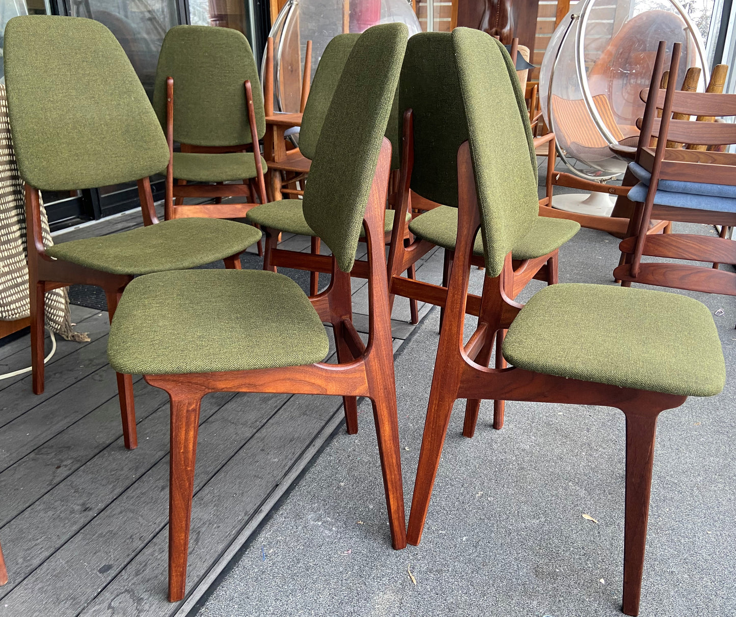 6 REFINISHED MCM Teak chairs by Brødrene Sørheim in Maharam wool upholstery, Norway, Perfect