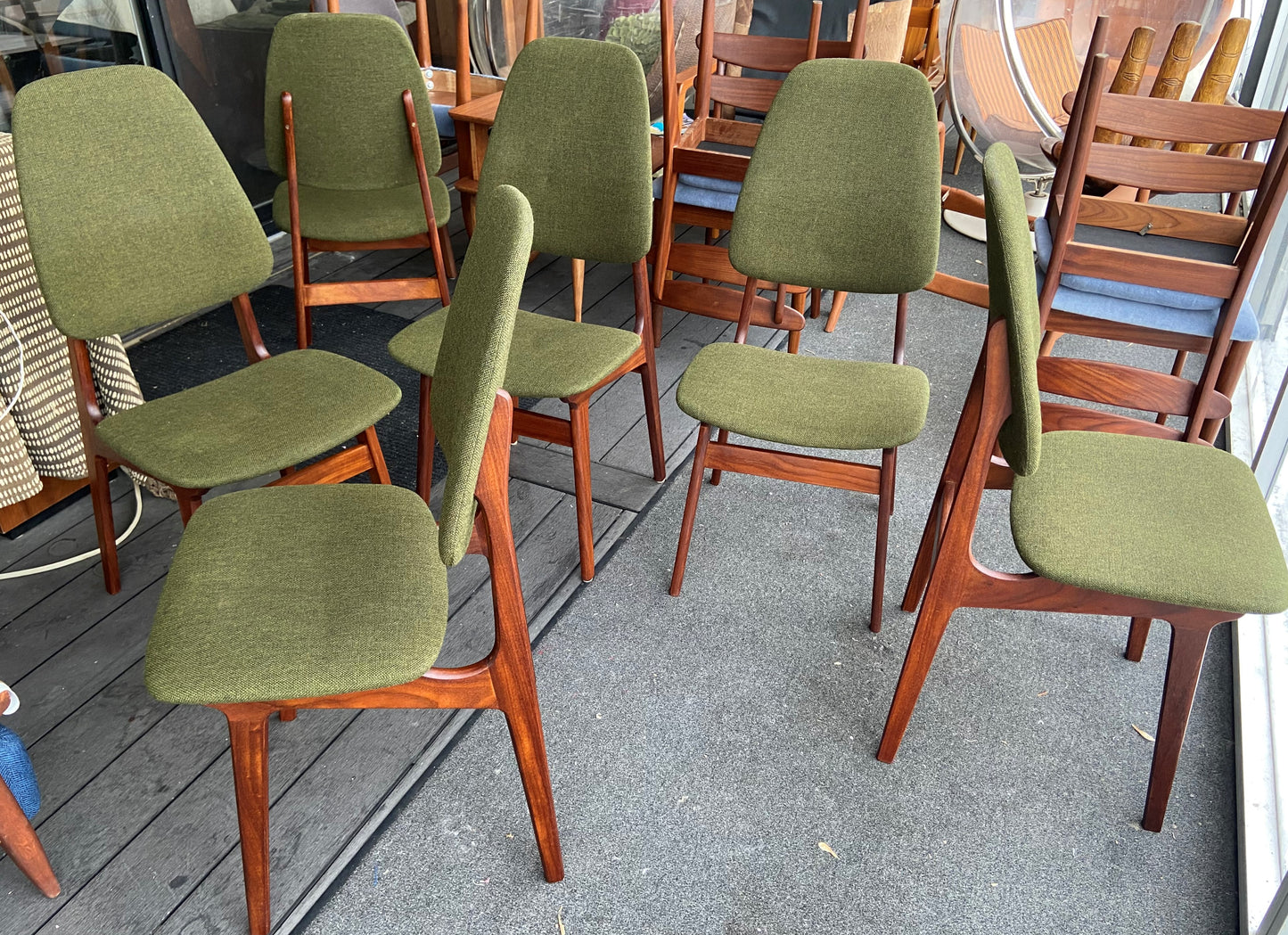 6 REFINISHED MCM Teak chairs by Brødrene Sørheim in Maharam wool upholstery, Norway, Perfect