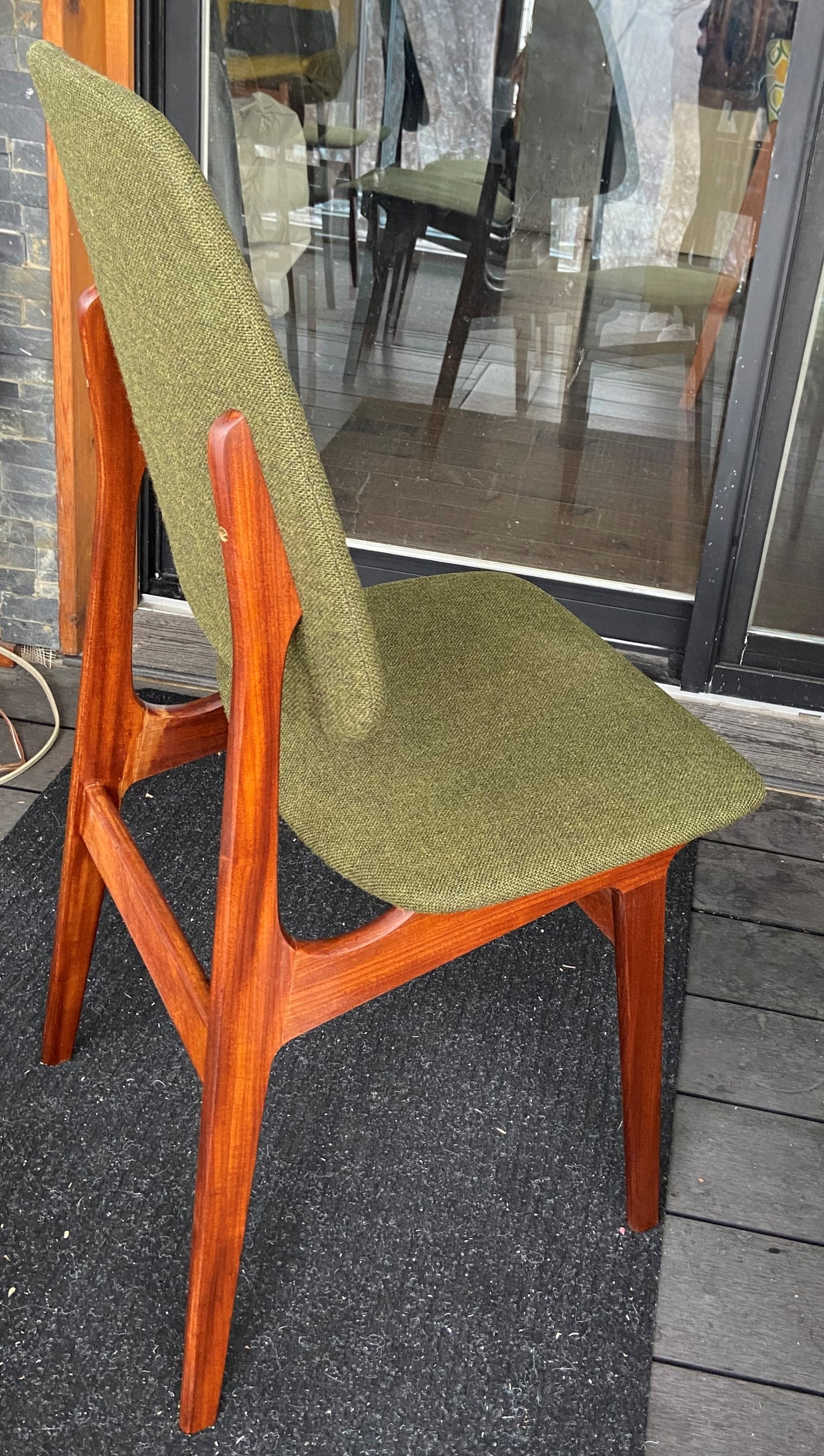 6 REFINISHED MCM Teak chairs by Brødrene Sørheim in Maharam wool upholstery, Norway, Perfect
