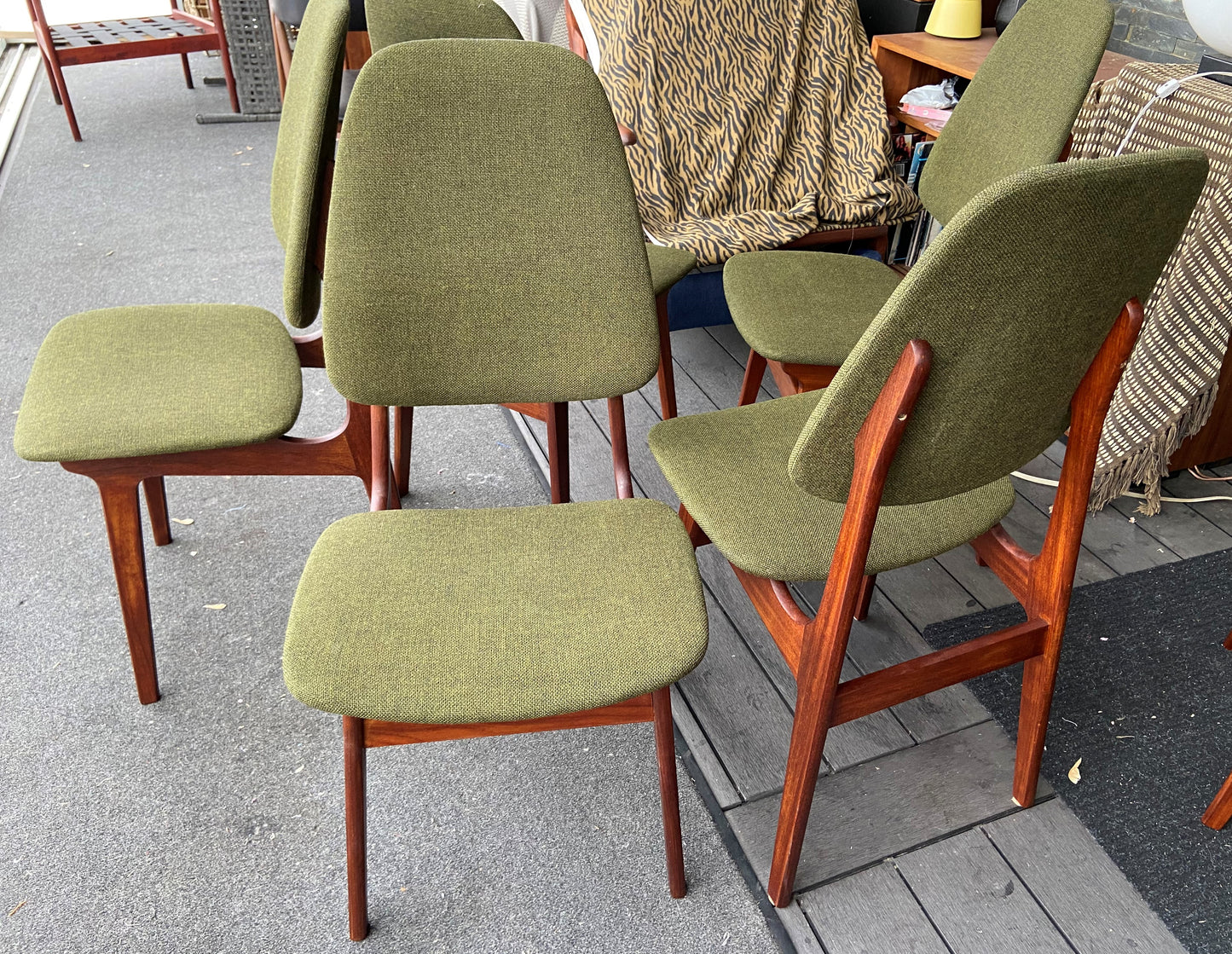 6 REFINISHED MCM Teak chairs by Brødrene Sørheim in Maharam wool upholstery, Norway, Perfect