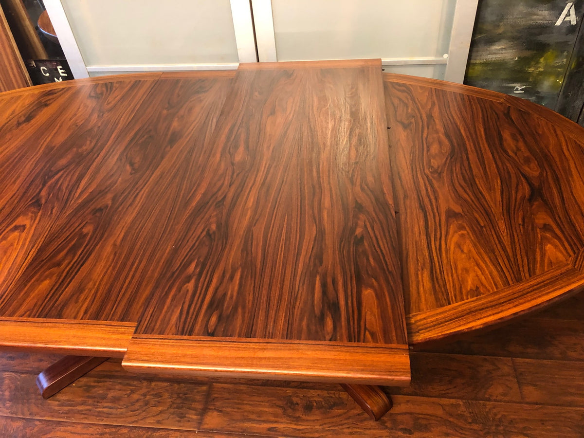 Set REFINISHED Danish MCM Rosewood Table Oval w 2 Leaves 70-109