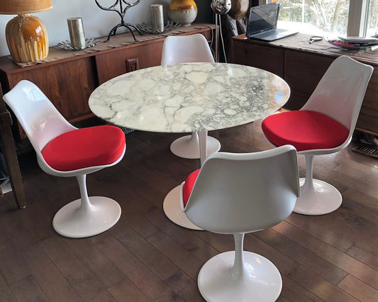 Authentic Knoll E. Saarinen marble tulip dining table round 42" and 4 Tulip chairs MINT, freshly polished and sealed, super sale - Mid Century Modern Toronto