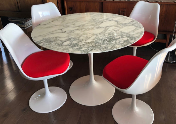 Authentic Knoll E. Saarinen marble tulip dining table round 42" and 4 Tulip chairs MINT, freshly polished and sealed, super sale - Mid Century Modern Toronto