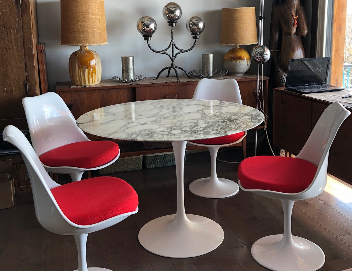 Authentic Knoll E. Saarinen marble tulip dining table round 42