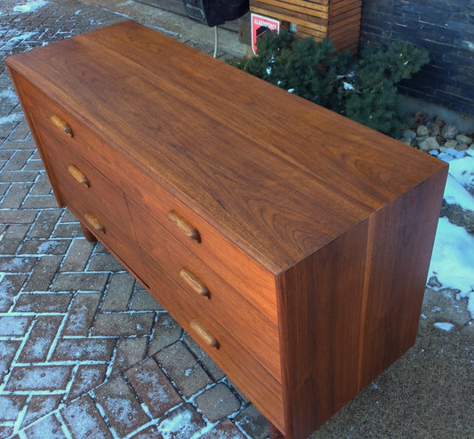 Mid Century Modern Walnut Dresser 6 Drawers REFINISHED - Mid Century Modern Toronto