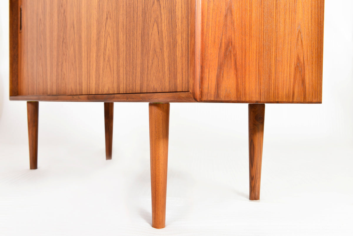 TEAK SIDEBOARD BUFFET TV MEDIA CONSOLE DANISH - Mid Century Modern Toronto