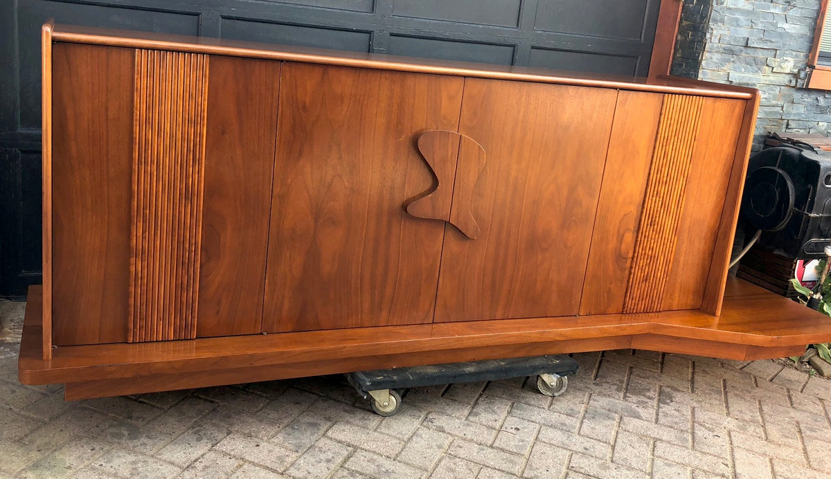 RESTORED Exceptional Pearsall style Large Walnut MCM Sideboard with a Bar, PERFECT - Mid Century Modern Toronto