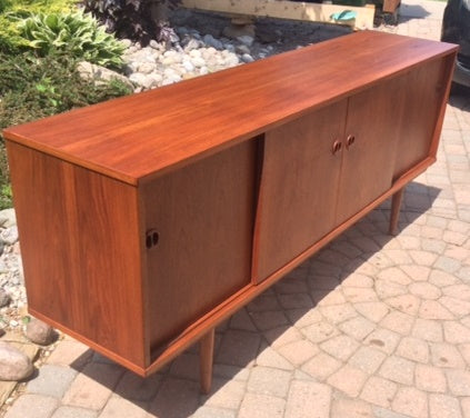 Danish Mid Century Modern Teak Sideboard TV Media Console Large 6 ft – REFINISHED - Mid Century Modern Toronto