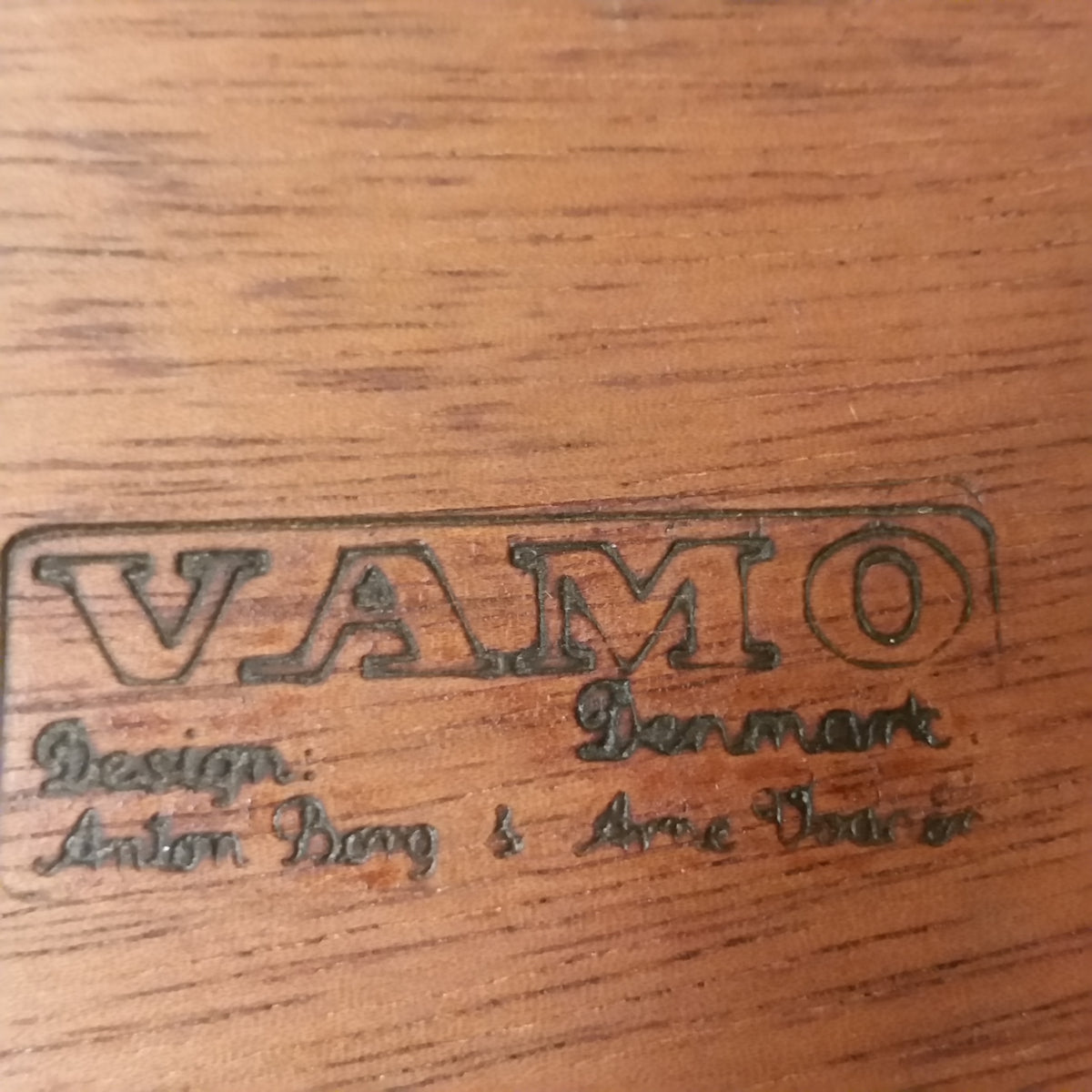 Mid Century Modern Teak Desk by Arne Vodder and Anton Borg for Vamo in perfect condition - Mid Century Modern Toronto