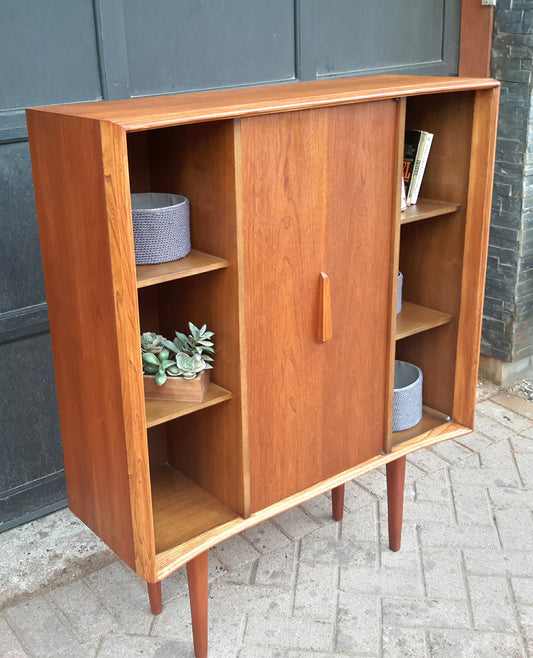 REFINISHED MCM Walnut Display Bookcase China Cabinet with a Door W 39" x H 49" - Mid Century Modern Toronto