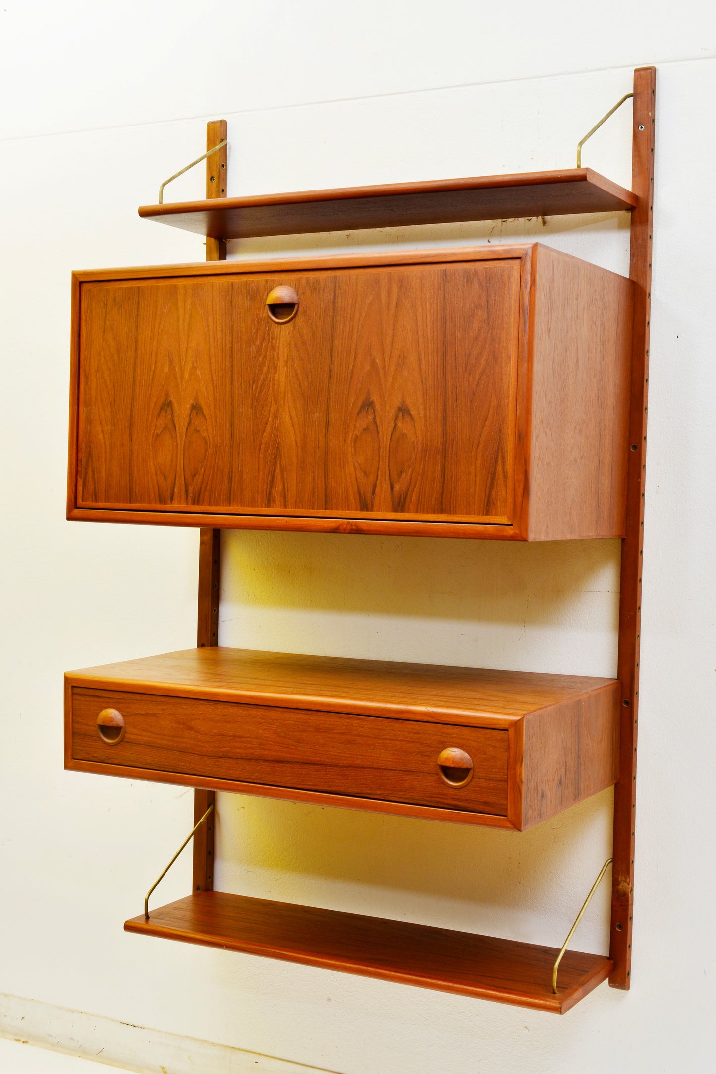 TEAK MODULAR WALL UNIT DANISH WITH STORAGE & DISPLAY - Mid Century Modern Toronto