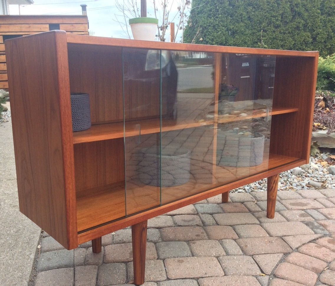 Mid Century Modern Teak Buffet TV Console Display RESTORED Low Narrow - Mid Century Modern Toronto