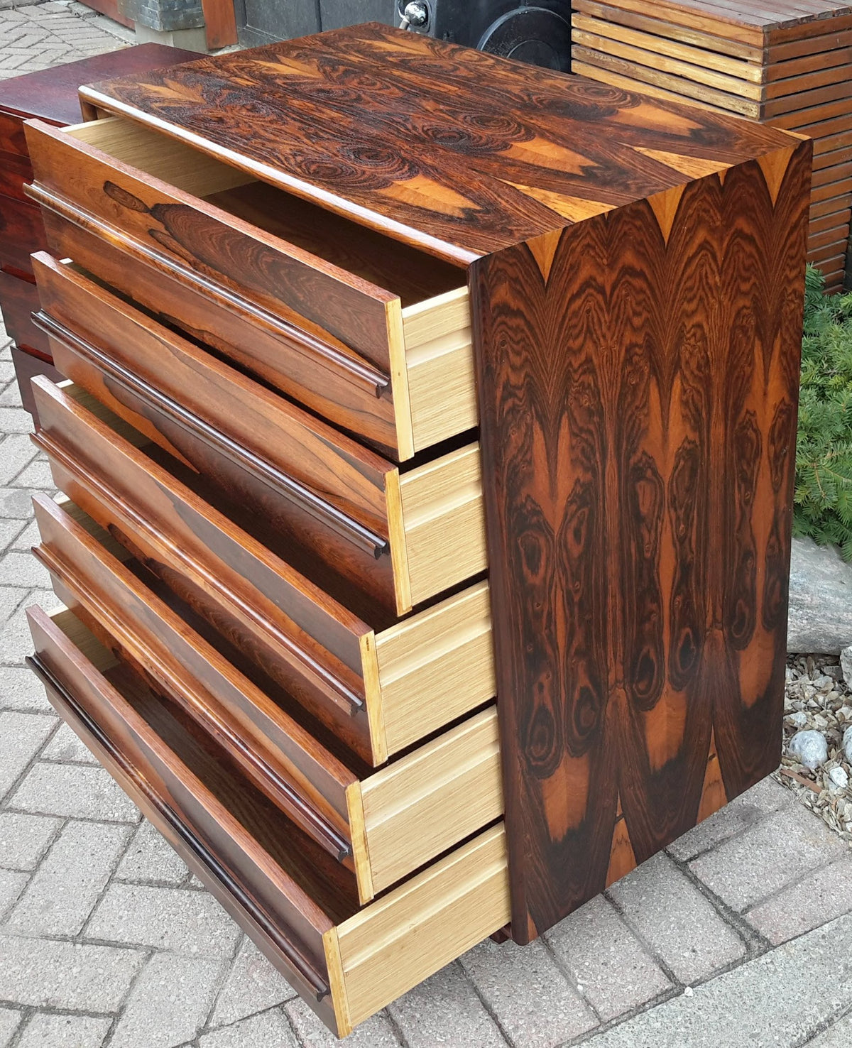 Danish MCM Rosewood Dresser Tallboy 5 Drawers RESTORED 32