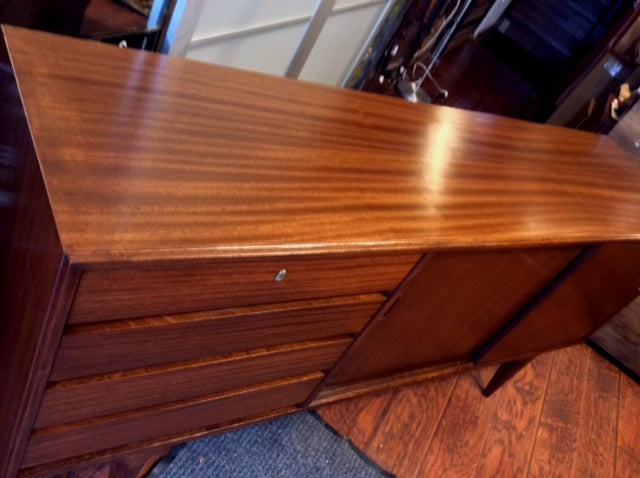 Exquisite MCM Mahogany Sideboard Credenza TV Media Console Mint 71