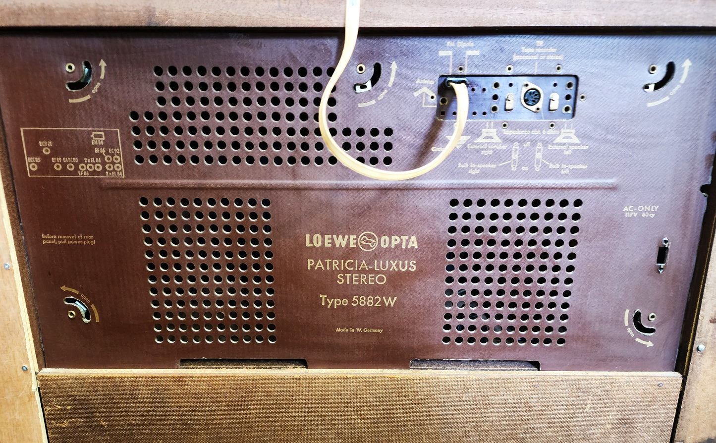 REFINISHED Mid Century Modern Walnut Radio Stereo Record Player Console 56"